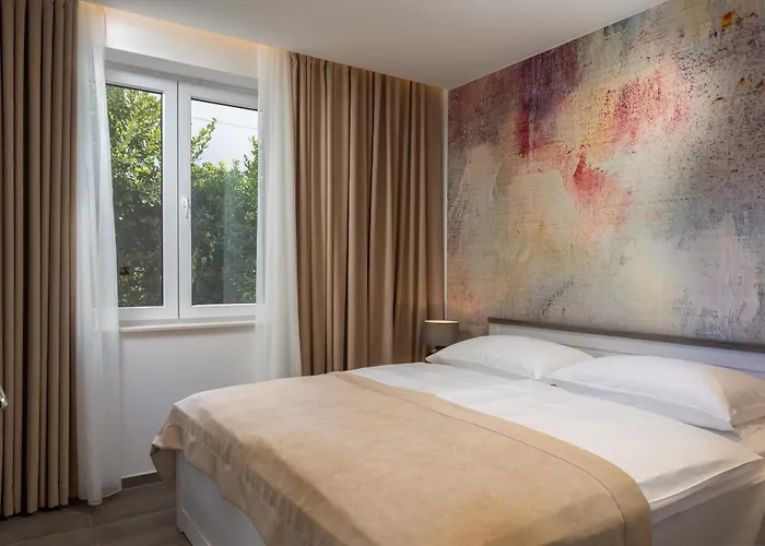 Apartament Brand New*city Centre Apart. Kirby *